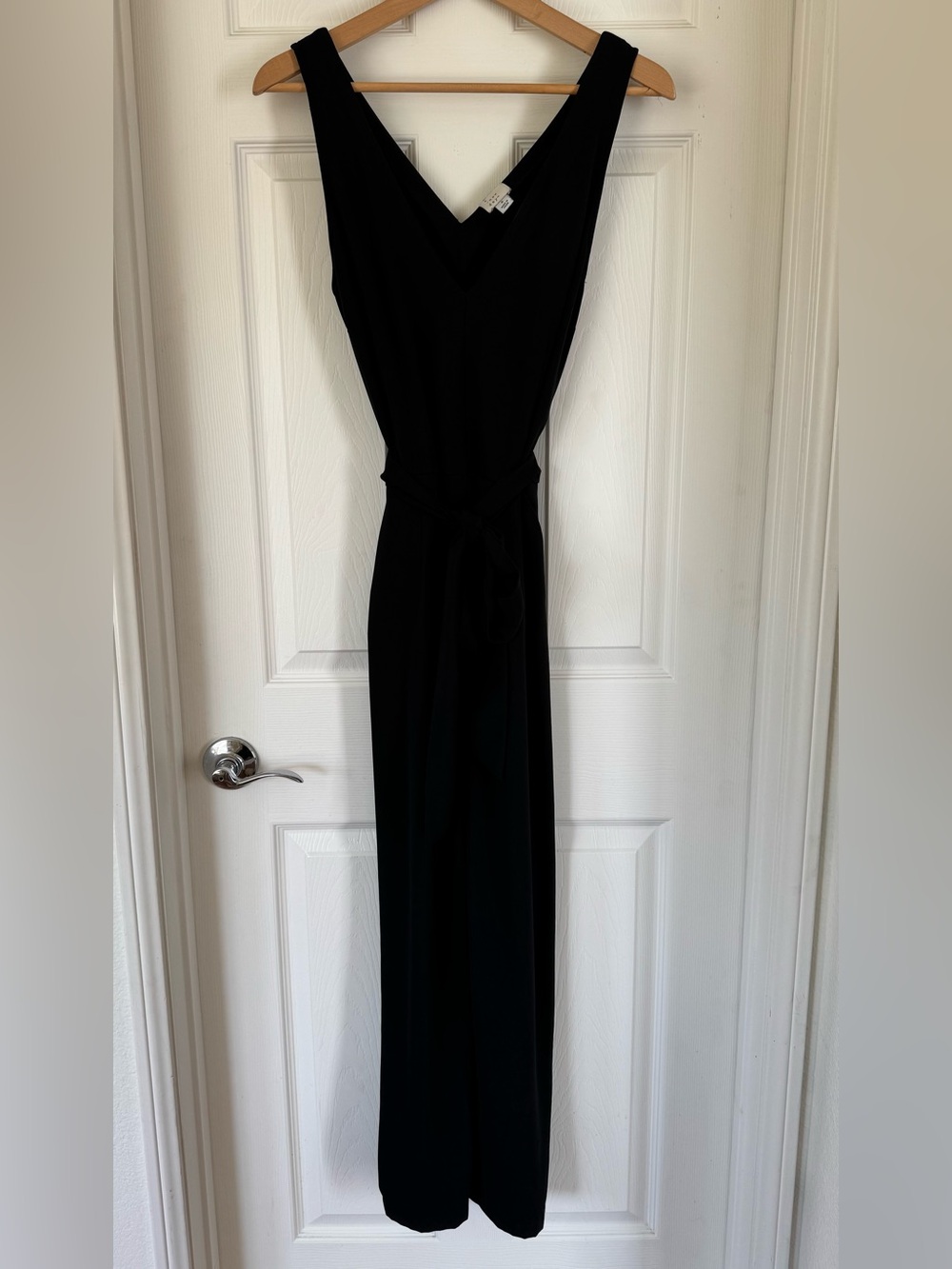 A New Day Black Wide Leg Belted Jumpsuit Size S V Neck